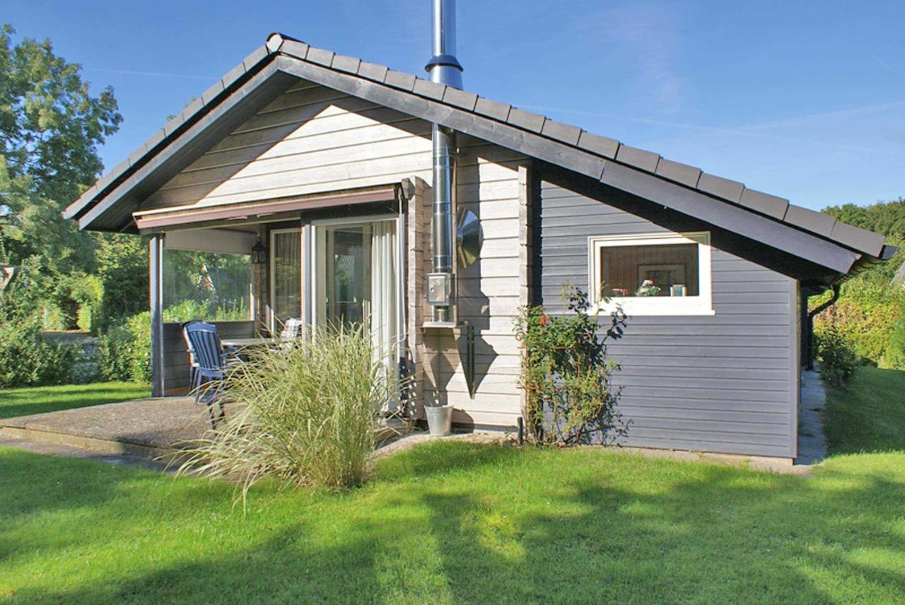 Blockhaus Mit Parkplatz Vor Der Ha Villa ดัมพ์ ภายนอก รูปภาพ